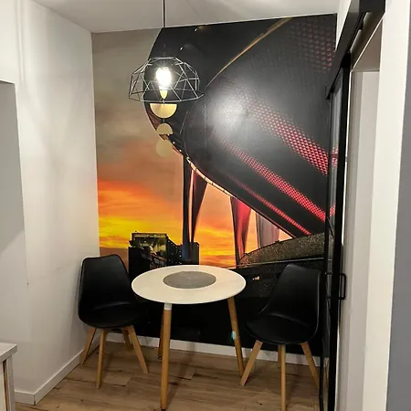 Zabrska Xxi Apartment